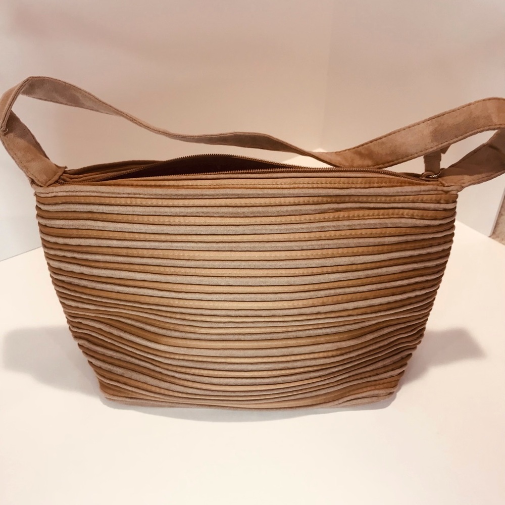 Liz Claiborne Tan Purse